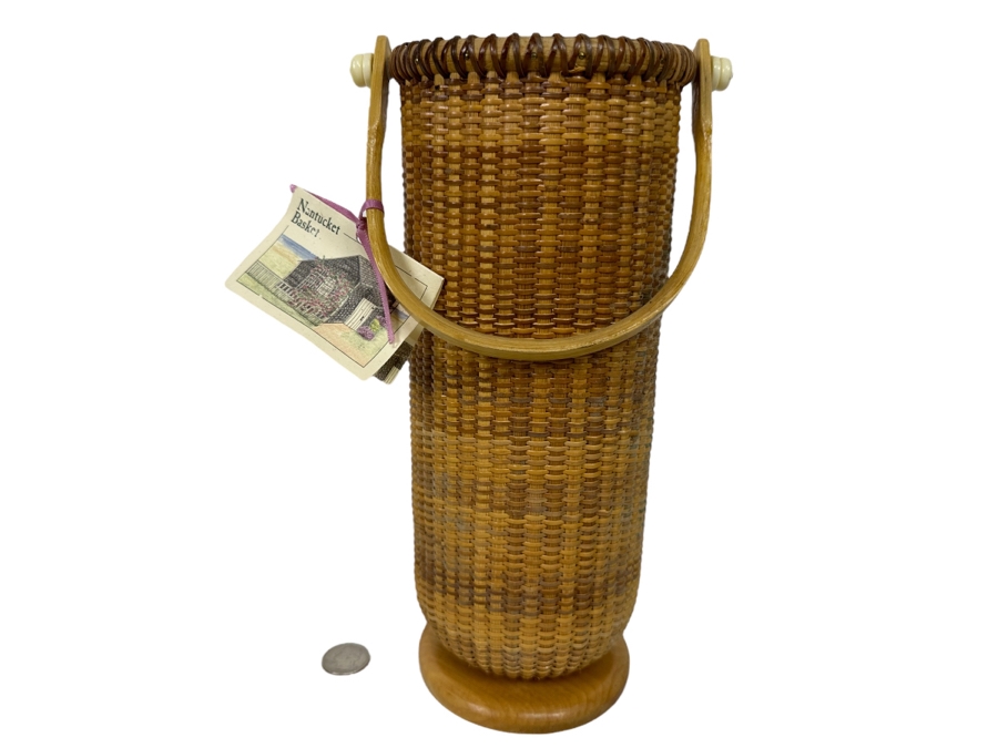 Nantucket Basket Handmade Woven Wine Bottle Basket Carrier 11H Retails $80