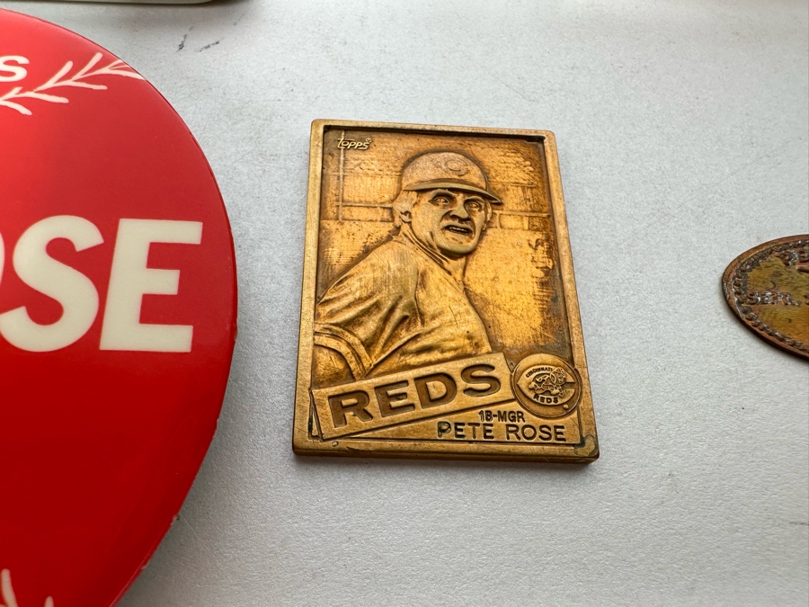 Pete Rose Baseball Collectibles Including Pocket Knife, Various Pins, Watch, Unopened Pete Rose Pepsi Playing Cards, Lou Piniella Cincinnati Reds Playing Cards, Button And More - See Photos [Photo 2]