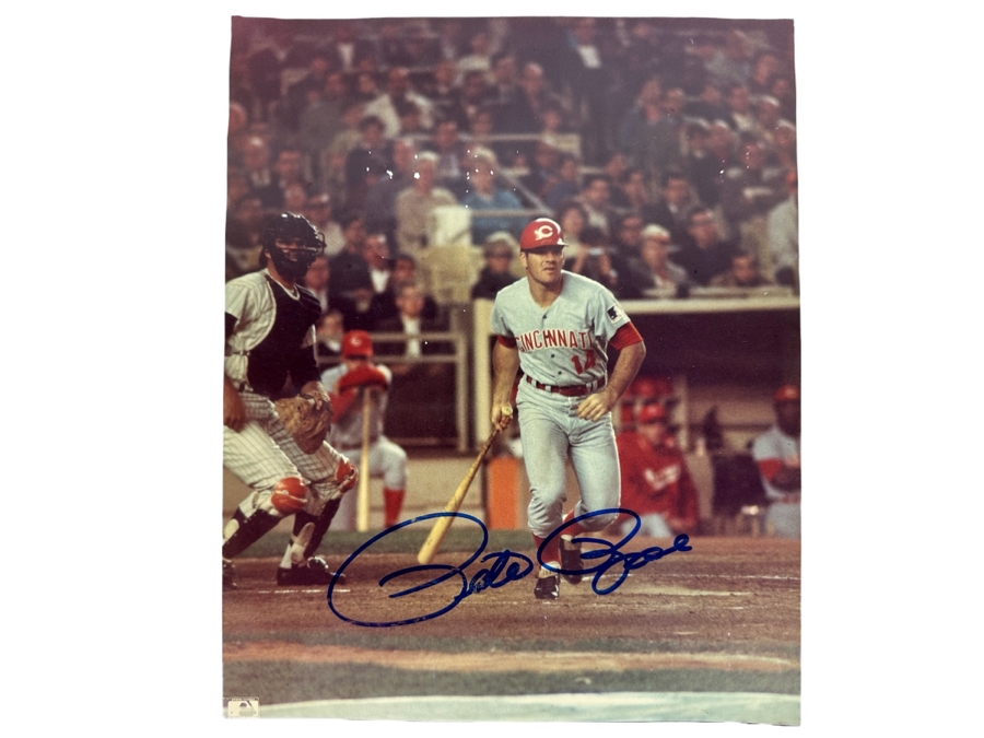 Autographed 8 X 10 Pete Rose Photograph With Certificate Of Authenticity