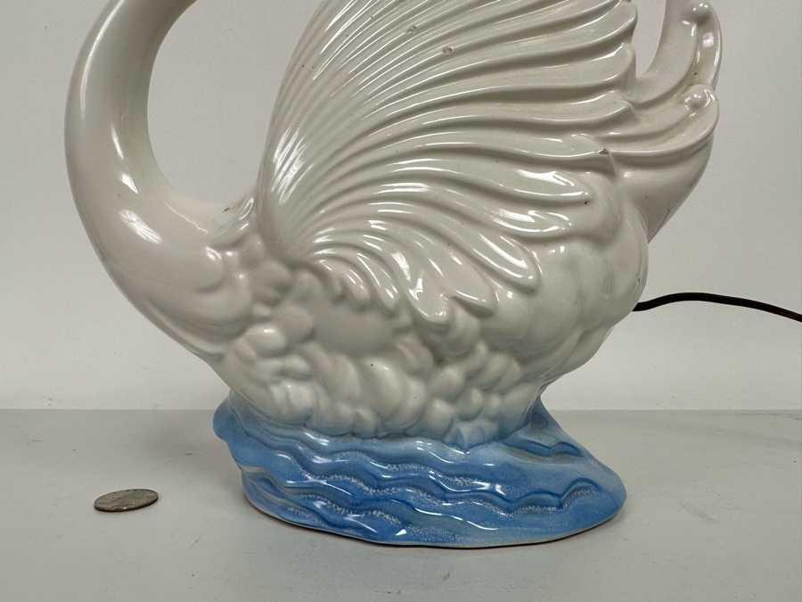 Vintage 1950s Maddux Of California Ceramic White Swan Planter And Lamp 9W X 5D X 12H [Photo 4]