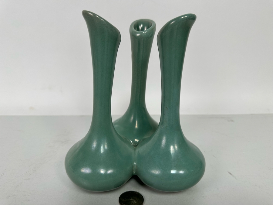 Vintage Van Briggle Art Pottery Triple Bud Vase Colorado Springs, CO 7H [Photo 3]
