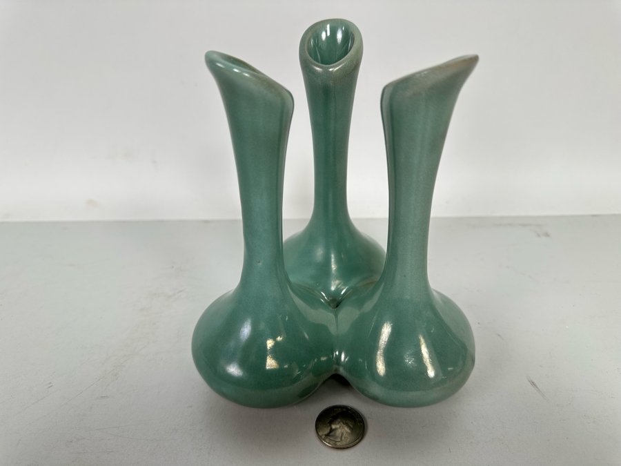 Vintage Van Briggle Art Pottery Triple Bud Vase Colorado Springs, CO 7H [Photo 8]