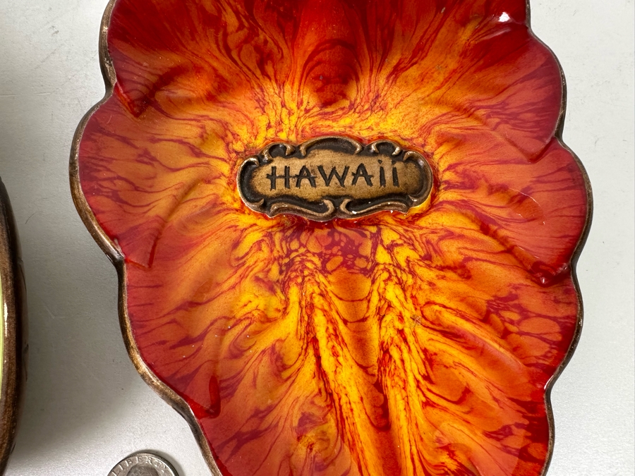Pair Of Vintage Mid-Century Treasure Craft Hawaii Themed Trinket Dishes 8H [Photo 4]