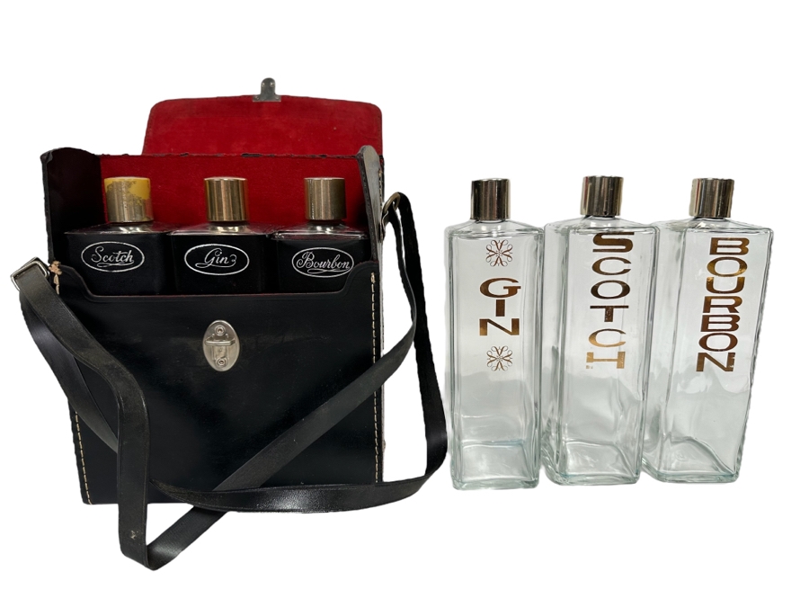 Set Of Two Retro Gin, Scotch & Bourbon Glass Bottles Barware 8H 6 Bottles Total [Photo 1]