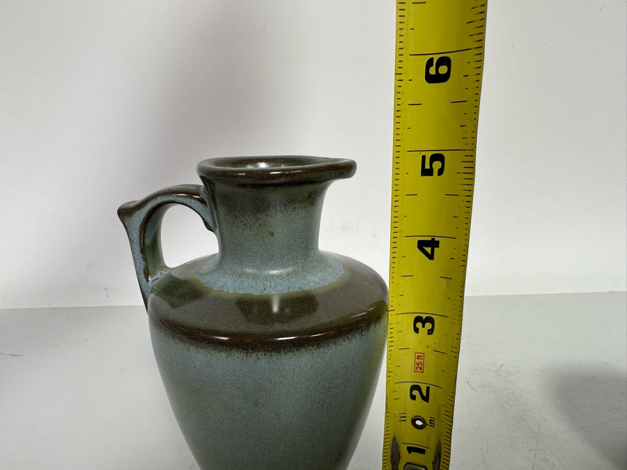 Three Mid-Century Pottery Pieces: Monterey Pottery Starfish Sculpture 8.5W, Hull Pottery Three Section Ball Planter 9.5W And Small Frankoma Pottery Vessel 5H [Photo 17]