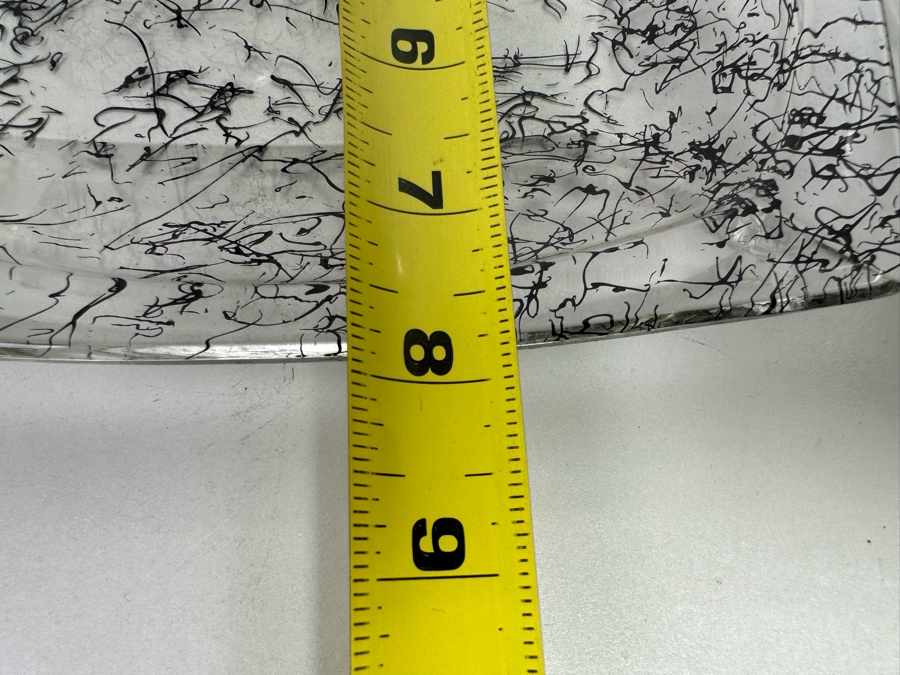 Set Of Four Mid-Century Modern Hazel Atlas Spaghetti Glass Snack Luncheon Plates 8W With Cups 8 Pieces Total [Photo 14]