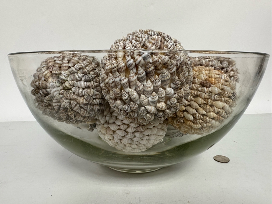 Centerpiece Bowl With Silverplate Stand Filled With Organic Shell Spheres Balls 13R X 9H [Photo 16]