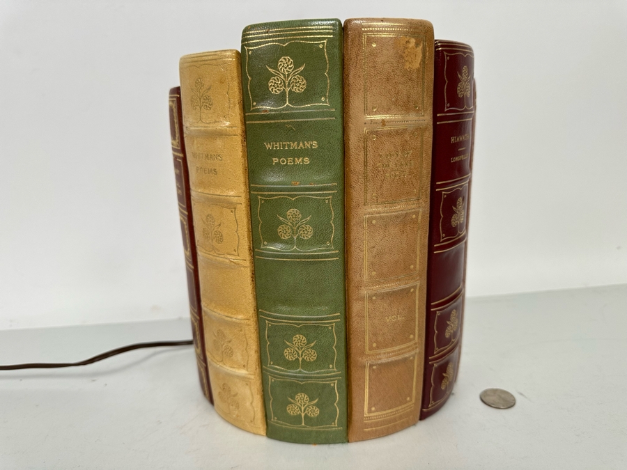 Vintage Antique Book Themed Table Lamp 8W X 6.5D X 10H [Photo 5]