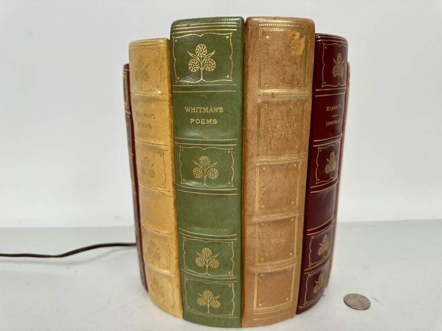 Vintage Antique Book Themed Table Lamp 8W X 6.5D X 10H [Photo 2]