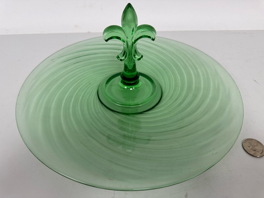 Vintage Fostoria Uranium Glass Tray Green Fleur De Lis Handle 11.5W [Photo 4]
