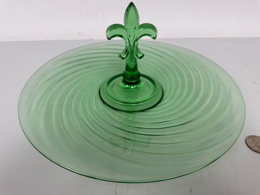 Vintage Fostoria Uranium Glass Tray Green Fleur De Lis Handle 11.5W [Photo 2]