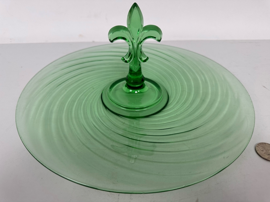 Vintage Fostoria Uranium Glass Tray Green Fleur De Lis Handle 11.5W [Photo 3]