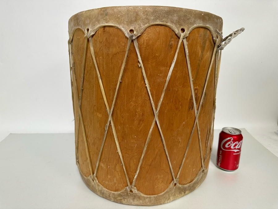 Large Vintage Native American Hide Covered Tom Tom Drum With Wooden Body 16W X 16.5H [Photo 2]