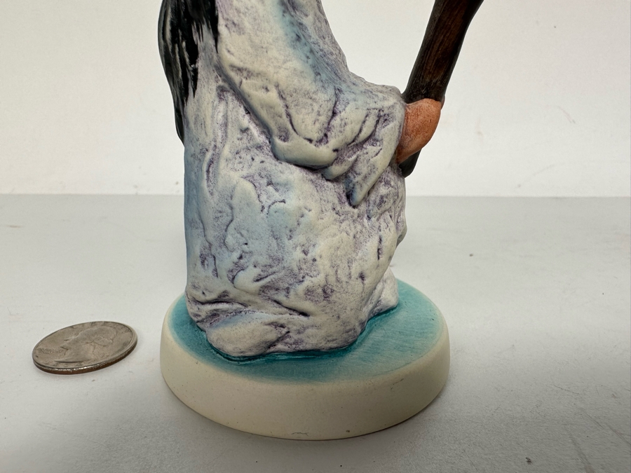 Pair Of Vintage Ted De Grazia Hand Painted Resin Pendants And Vintage 1985 De Grazia Goebel Figurine 5.5H [Photo 19]