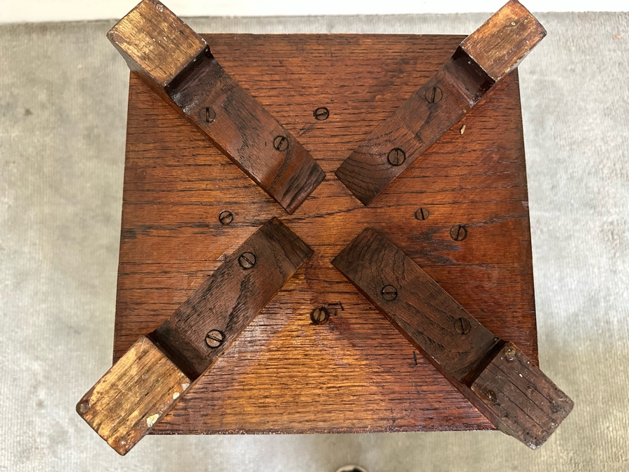Vintage Wooden Oak Stand 12W X 12D X 34H [Photo 9]