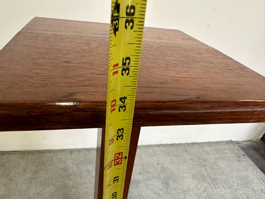 Vintage Wooden Oak Stand 12W X 12D X 34H [Photo 12]