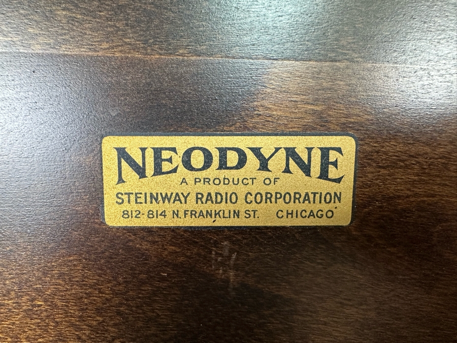 Rare Neo-Dyne Tube Receiver Radio A Product Of Steinway Radio Corporation Chicago Table Model With Hinged Lid 5 Tubes Not Tested 26W X 9D X 9H [Photo 8]