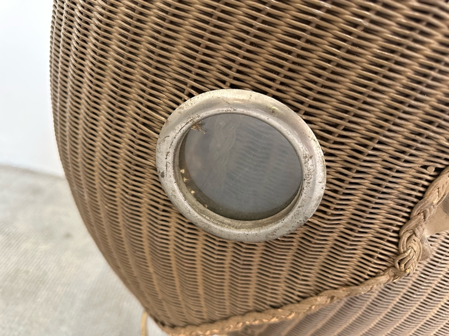 Vintage Kumfy-Kab Co Wicker Doll Carriage Buggy Made In La Porte, Indiana 44W X 17D X 29H  [Photo 13]