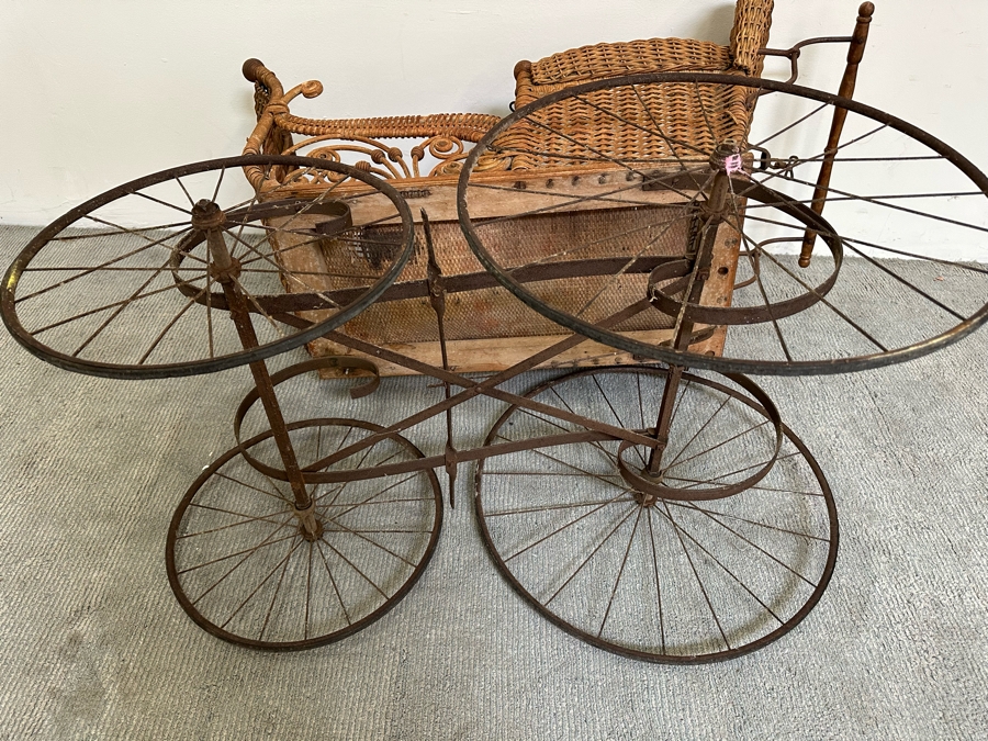 Antique Victorian Wicker Baby Carriage Buggy Perambulator Pram 44W X 22D X 39H [Photo 16]