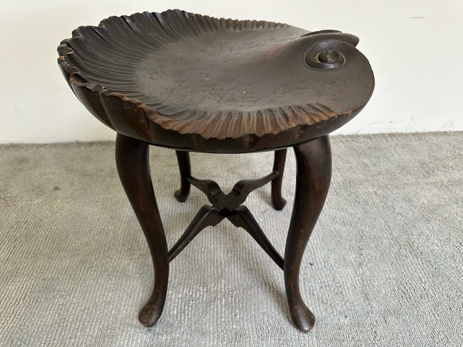 Antique Venetian Carved Wooden Shell Grotto Piano Stool (One Of The Legs Has Been Professionally Restored) 18W X 16D X 18.5H [Photo 7]