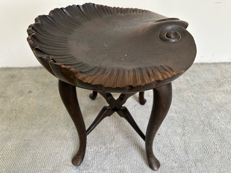 Antique Venetian Carved Wooden Shell Grotto Piano Stool (One Of The Legs Has Been Professionally Restored) 18W X 16D X 18.5H [Photo 6]