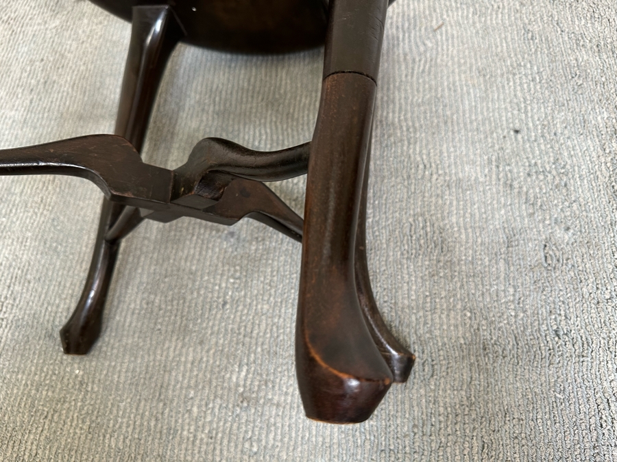 Antique Venetian Carved Wooden Shell Grotto Piano Stool (One Of The Legs Has Been Professionally Restored) 18W X 16D X 18.5H [Photo 11]