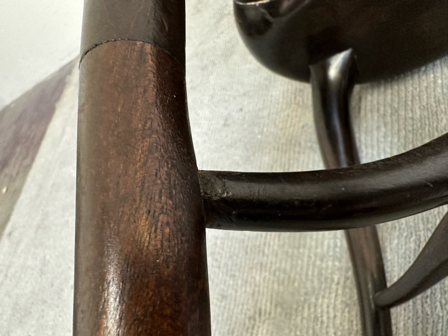 Antique Venetian Carved Wooden Shell Grotto Piano Stool (One Of The Legs Has Been Professionally Restored) 18W X 16D X 18.5H [Photo 13]