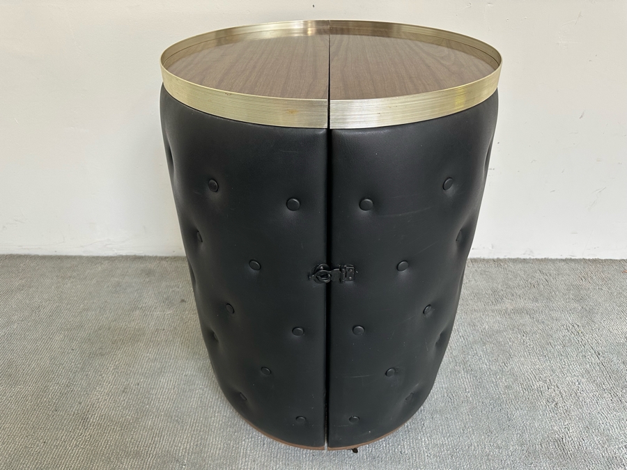 Vintage Retro Portable Round Barrel Bar With Casters Unfolds Into Bar With Shelving For Storage 40W X 20D - See Photos [Photo 6]