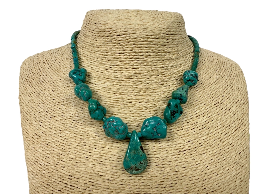 Chunky Turquoise Pendant 14' Necklace
