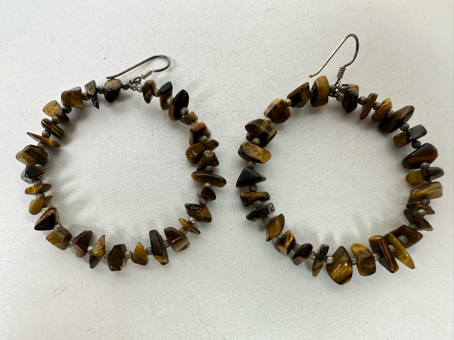 Vintage Tiger Eye Carved 22' Necklace With Bear And Buffalos And Matching Earrings [Photo 13]