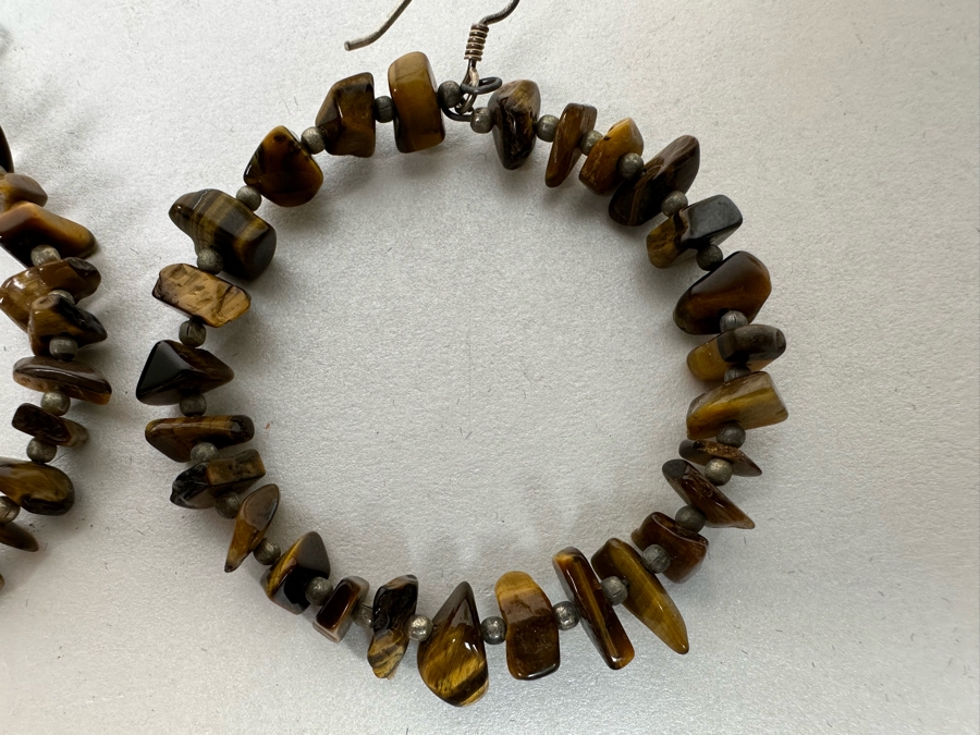 Vintage Tiger Eye Carved 22' Necklace With Bear And Buffalos And Matching Earrings [Photo 14]