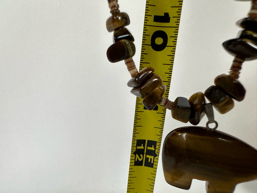 Vintage Tiger Eye Carved 22' Necklace With Bear And Buffalos And Matching Earrings [Photo 17]