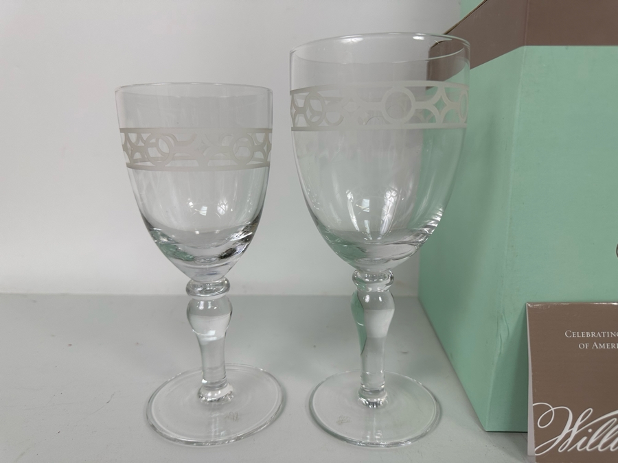 Eight New Williamsburg Gazebo Water Goblets 14oz And Eight New Williamsburg Gazebo Wine Glasses 10oz With Original Boxes [Photo 4]