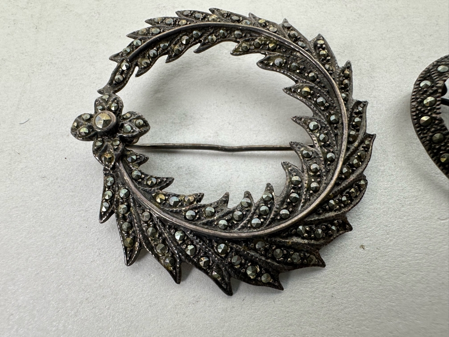 Pair Of Vintage Sterling Silver Marcasite Brooches Pins 15.7g [Photo 5]