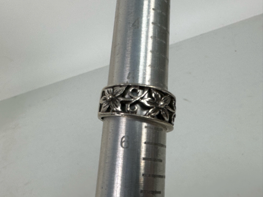 Sterling Silver Ring Lot Size 7 - 10.5 - See Photos 24.5g [Photo 11]