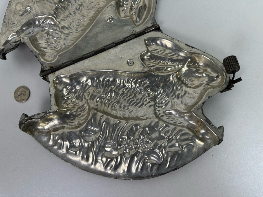 Vintage Easter Bunny Chocolate Mold 12 X 9 [Photo 9]