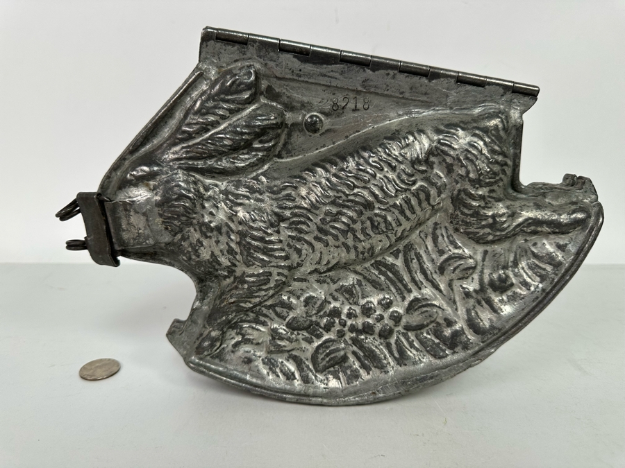 Vintage Easter Bunny Chocolate Mold 12 X 9 [Photo 5]
