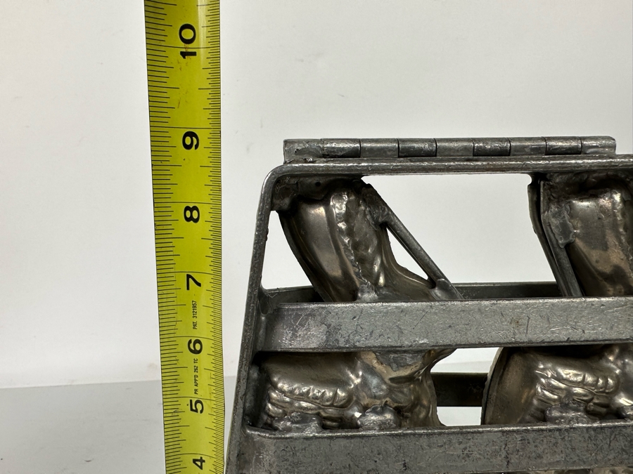 Vintage Easter Bunny Chocolate Mold Commercial Grade Makes Pair Of Easter Bunnies 8W X 9H [Photo 10]