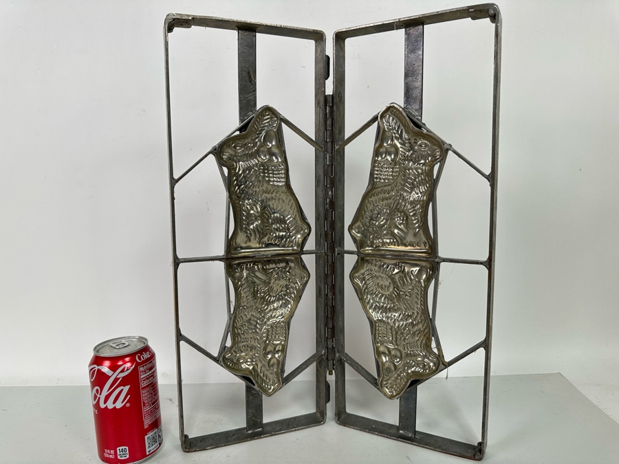 Vintage Easter Bunny Chocolate Mold Commercial Grade Makes Pair Of Easter Bunnies 18W X 7H [Photo 6]