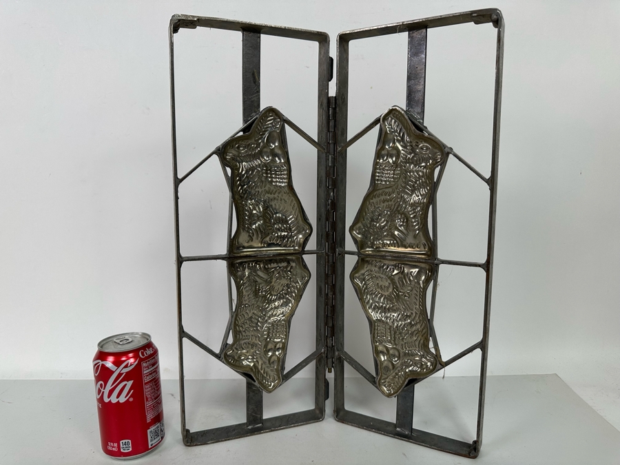 Vintage Easter Bunny Chocolate Mold Commercial Grade Makes Pair Of Easter Bunnies 18W X 7H [Photo 5]