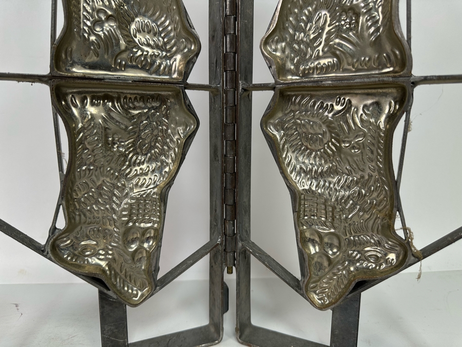 Vintage Easter Bunny Chocolate Mold Commercial Grade Makes Pair Of Easter Bunnies 18W X 7H [Photo 8]