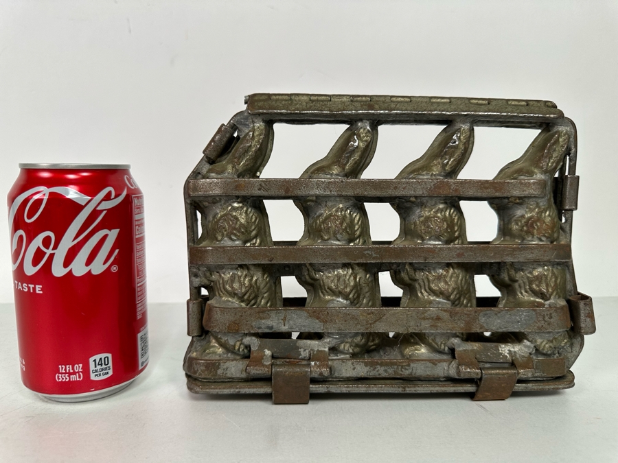 Vintage Easter Bunny Chocolate Mold Commercial Grade Makes Four Easter Bunnies 9W X 7H [Photo 3]