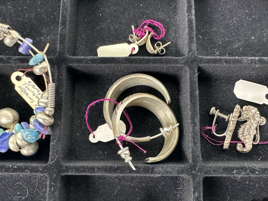 Vintage Sterling Silver Jewelry Earring Lot Mainly Mexican Silver Comes With Tray 148g Total Sterling Weight [Photo 8]