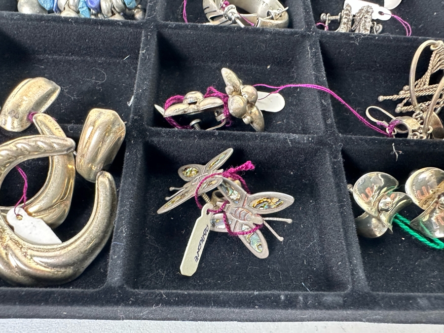 Vintage Sterling Silver Jewelry Earring Lot Mainly Mexican Silver Comes With Tray 148g Total Sterling Weight [Photo 6]