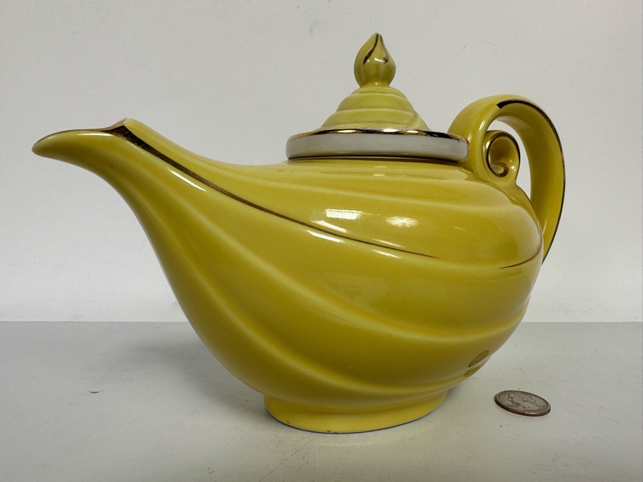 Vintage Hall USA Pottery Teapot 10.5W X 6.5H [Photo 5]