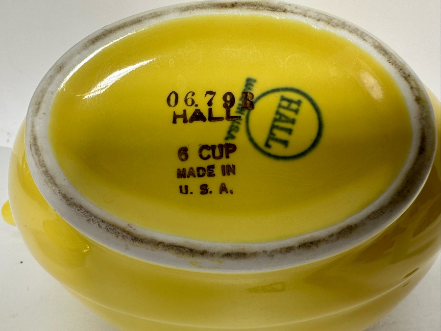 Vintage Hall USA Pottery Teapot 10.5W X 6.5H [Photo 11]