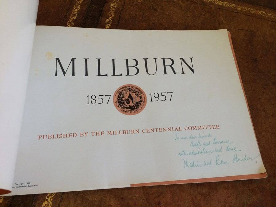 Interesting Lot with John Wayne Items [Photo 18]