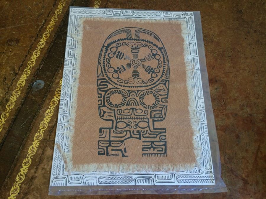 Interesting Lot with John Wayne Items [Photo 3]