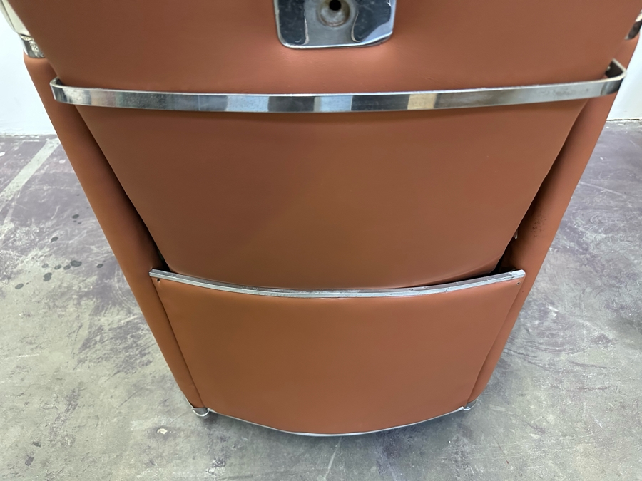 Koken 1950's Restored Presidential Barber Chair 30W X 48D X 43H Estimate $4,000 [Photo 15]