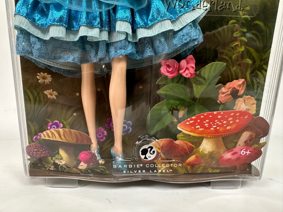 Mattel Barbie Silver Label Alice In Wonderland 2007 L5849 [Photo 9]
